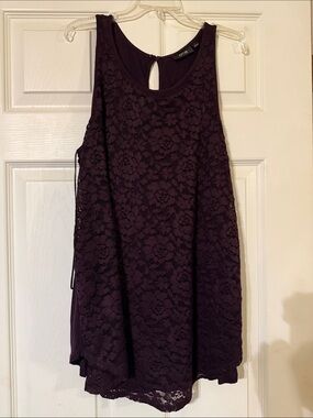 NWOT Apt. 9 Dark Plum Floral Lace Sleeveless Keyhole Tank Top